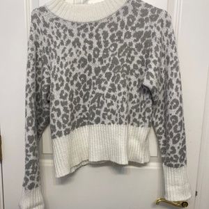 Super cute cheetah print sweater